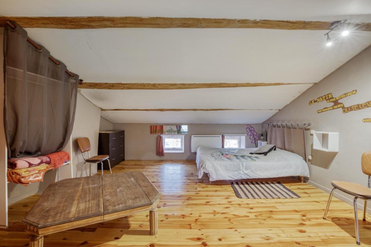 Maison Charmante A Valprivas Avec Jardin Prive. ภายนอก รูปภาพ